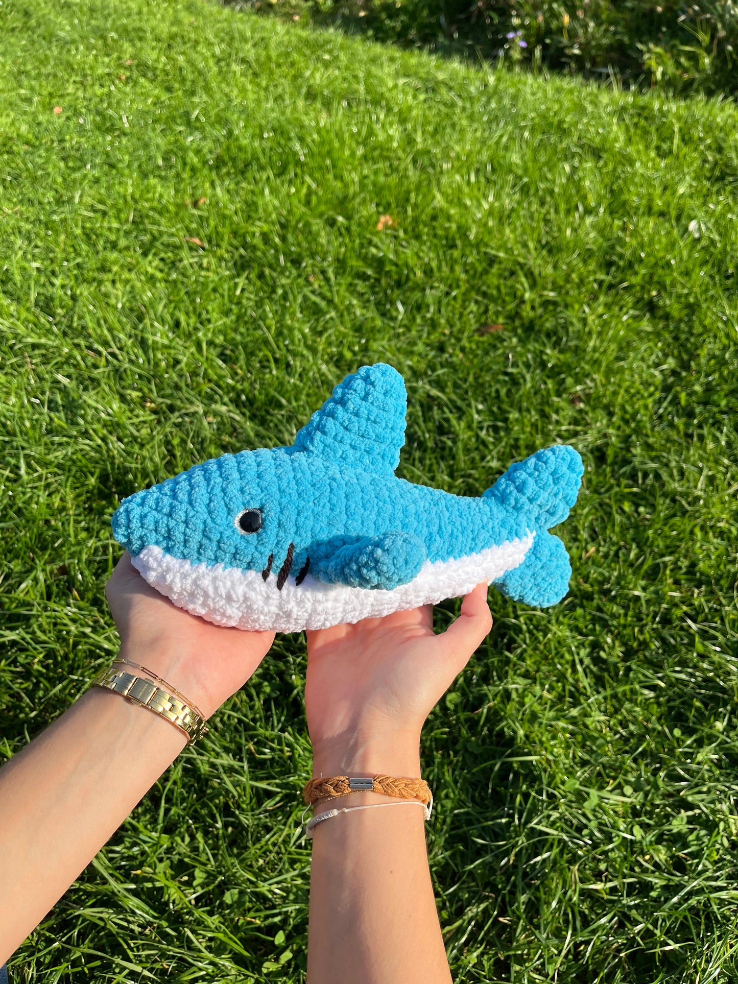Peluche requin Ninoo